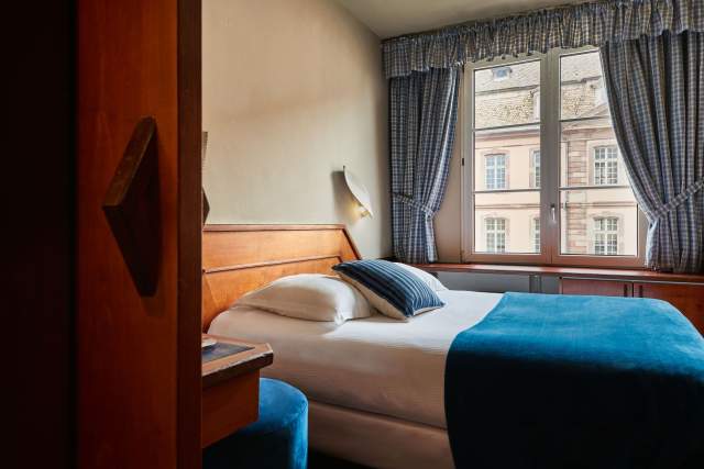 ➔ Hôtel Strasbourg Centre Ville · Hôtel Suisse Strasbourg